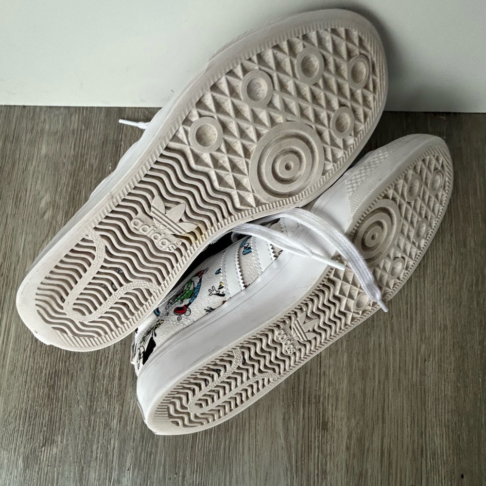 Adidas Originals Nizza x Disney White Sport Goofy Shoes size 7 - Picture 7 of 12